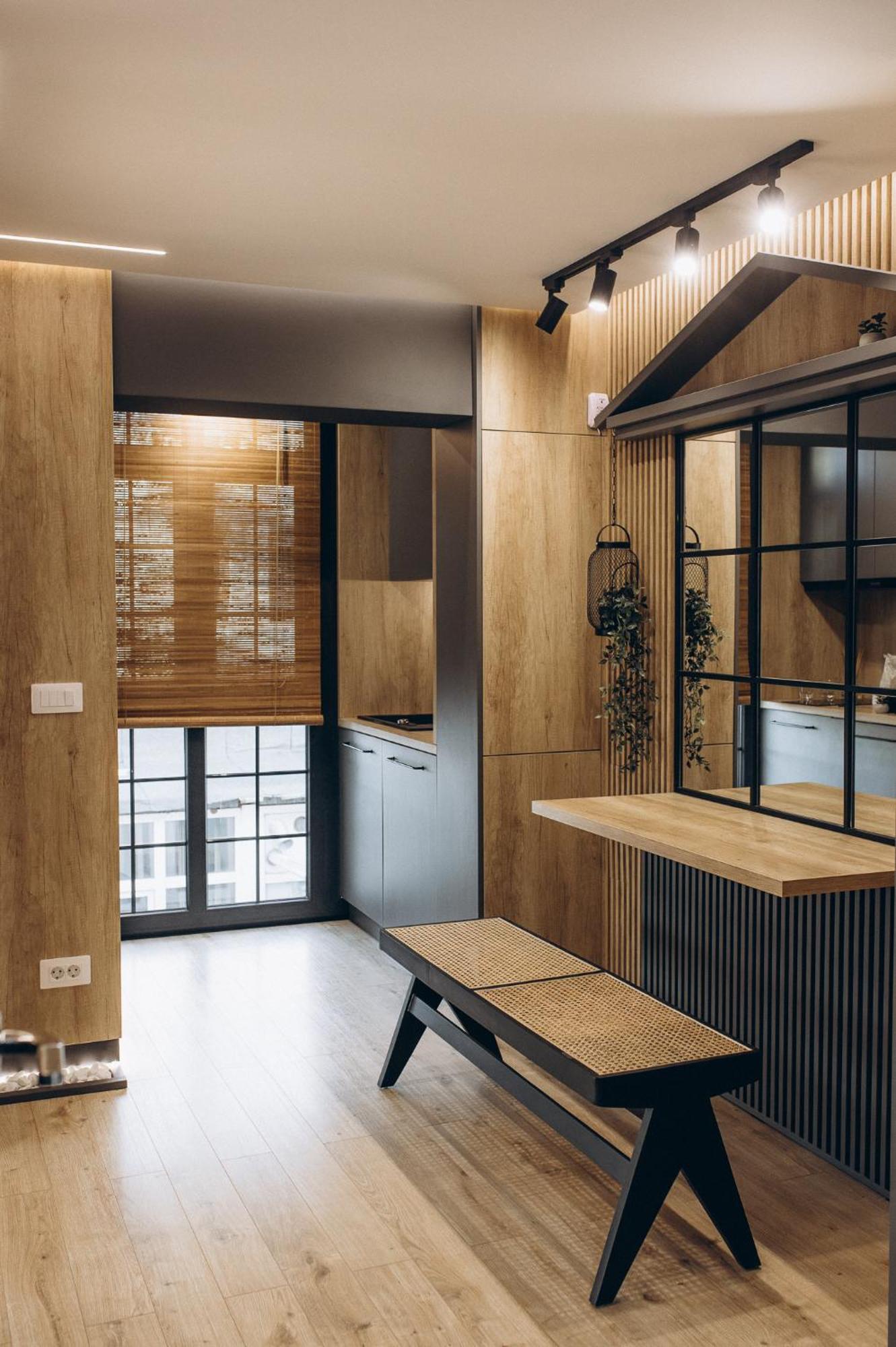 Great Exodus - Center Apartment